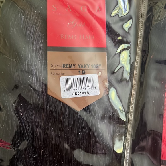 Remi Human Hair Weave SAGA GOLD Yaky 1B 10 inches - Picture 5 of 5